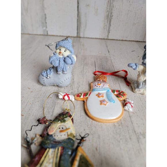 Snowman ornament gingerbread birdhouse ice skating Xmas set - Picture 9 of 10